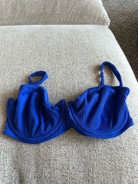 Monday swimwear bright blue bikini top- size VV